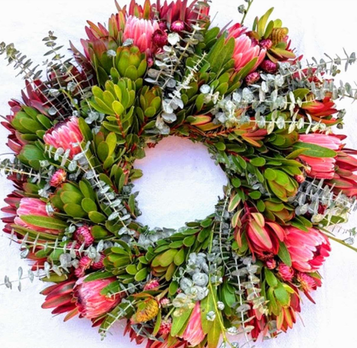 The Bountiful Wreath & Garland